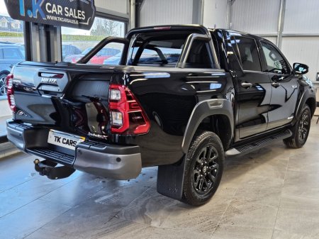 2025 Toyota Hilux  €52,950