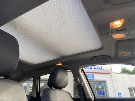 2023 Suzuki Vitara 1.4 Hybrid SZ5 MT €24,950 thumbnail