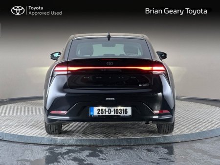 2025 Toyota Prius PLUG-IN HYBRID €37,950 thumbnail