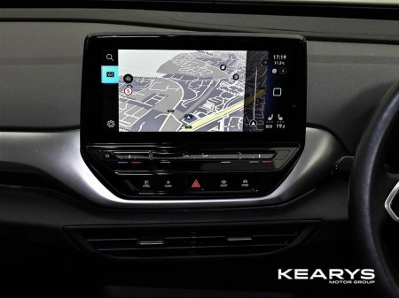 2022 Volkswagen ID.4 LIFE 77kWh 204HP €24,888 thumbnail