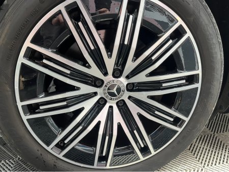 2024 Mercedes-Benz EQS - thumbnail 8