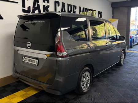 2021 Nissan Serena - thumbnail 4