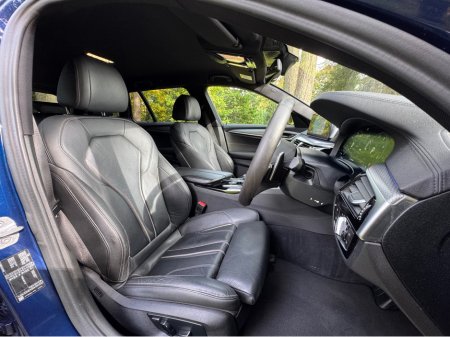 2019 BMW 5 Series - thumbnail 15