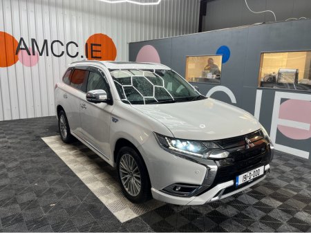 2019 Mitsubishi Outlander €22950! 2019 MITSUBISHI OUTLANDER PHEV G PLUS PACKAGE 2.4 AUTOMATIC / CRUISE CONTROL / 360° PARKING CAMERA / ELECTRIC HEATED SEATS / HEATED STEERING WHEEL €22,950 thumbnail