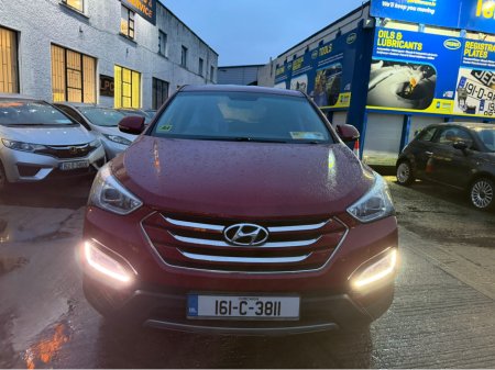 2016 Hyundai Santa Fe 2WD COMFORT 4DR €12,990 thumbnail
