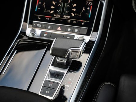 2021 Audi Q7 - thumbnail 8