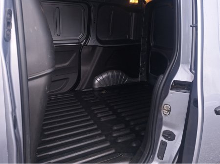 2022 Toyota Proace City Icon Model L1 1.5 Diesel SWB with 3 seats in front and double sliding doors. thumbnail