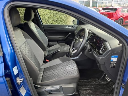 2022 Volkswagen Polo R-LINE AUTOMATIC 1.0 PETROL //KEYLESS ENTRY//ADAPTIVE CRUISE CONTROL//REVERSE CAMERA// €21,950 thumbnail