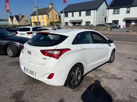 2016 Hyundai i30 - thumbnail 8