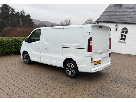 2023 Renault Trafic SL28 SporBUSINESS PLUS DCI €22,995 thumbnail