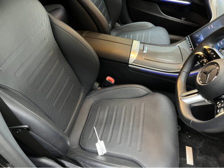 2027 Mercedes-Benz C Class - thumbnail 12