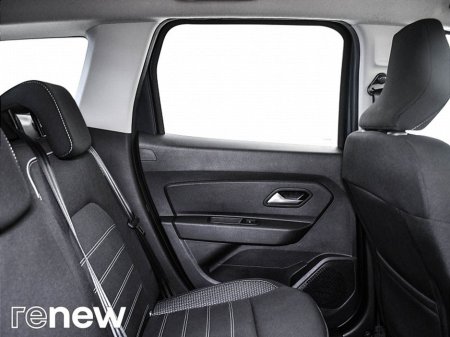 2021 Dacia Duster Prestige Blue dCi 115 RE 5DR €18,990 thumbnail