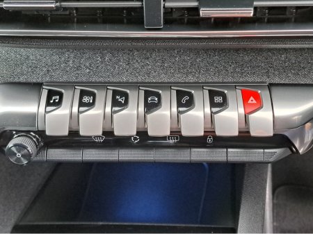 2022 Peugeot 3008 ALLURE PREMIUM 1.5TD 130BHP 8 SPEED AUTOMATIC €30,950 thumbnail