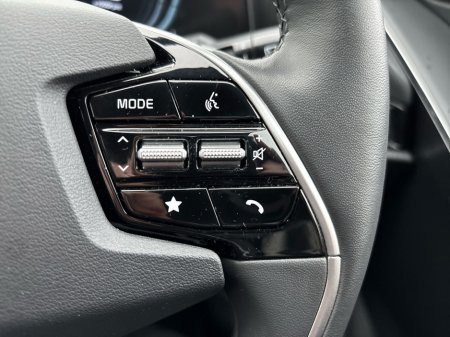 2025 Kia Niro HEV SEM €36,895 thumbnail