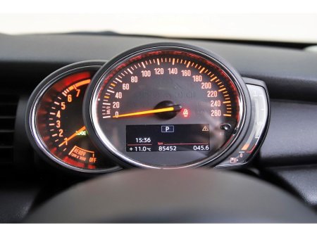 2017 MINI Hatch 1.5 AUTO 5DR *1 YEARS WARRANTY* €15,990 thumbnail