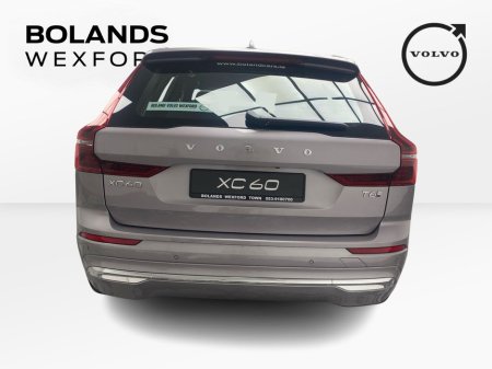 2026 Volvo XC60 - thumbnail 3