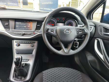 2017 Opel Astra - thumbnail 12