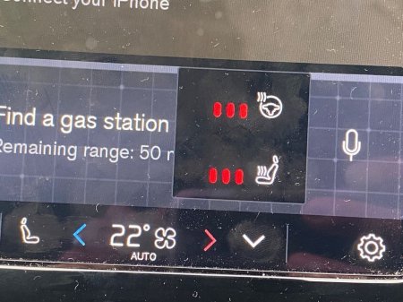 2024 Volvo XC90 T8 Core Recharge AWD Auto (PHEV) €64,900 thumbnail