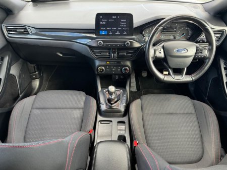 2019 Ford Focus  €13,850 thumbnail