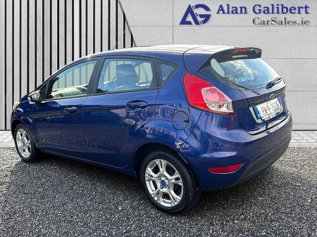 2015 Ford Fiesta 1.0 ZETEC €38 PW €7,995 thumbnail