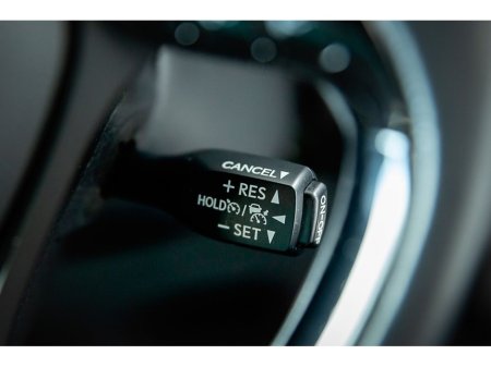 2023 Toyota C-HR SOL HYBRID €26,899 thumbnail