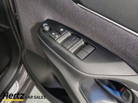 2023 Toyota Yaris Cross - thumbnail 19