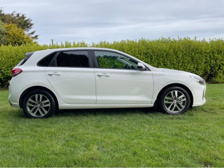 2017 Hyundai i30 - thumbnail 9