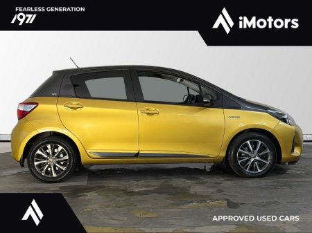 2019 Toyota Yaris HY Hybrid Y20 4DR Auto €13,900 thumbnail