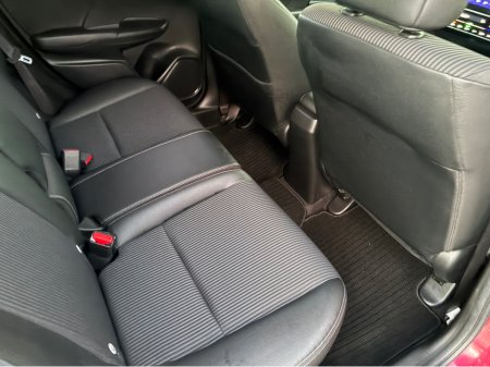 2017 Honda Fit 1.5i Petrol Hybrid L Automatic €13,750 thumbnail