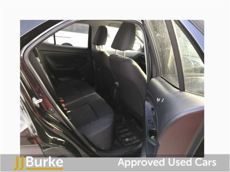 2024 Toyota Yaris - thumbnail 10