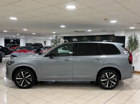 2025 Volvo XC90 T8 PLUS AWD=VAPOUR GREY//PAN ROOF//AS NEW=2 YEAR WARRANTY=TAILORED FINANCE PACKAGES INCL PCP AVAILABLE=TRADE IN'S WELCOME €79,995 thumbnail