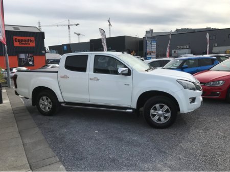 2016 Isuzu D-MAX EIGER D/C TWIN TURBO TD DCB €13,950