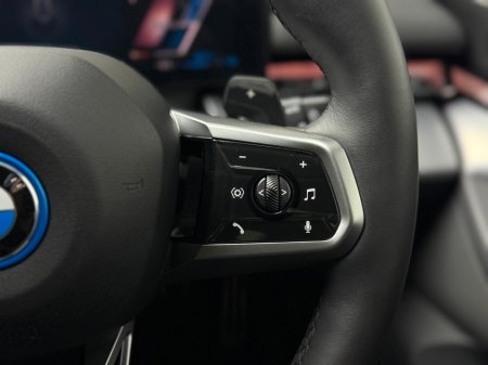 2025 BMW 5 Series 530E M SPORT TOURING €66,990 thumbnail