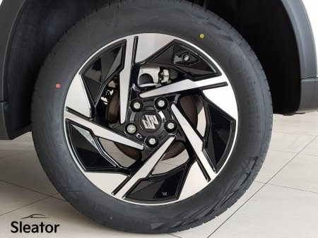 2026 Suzuki Vitara Ultra Automatic €37,350 thumbnail