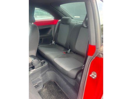 2016 Volkswagen Beetle - thumbnail 7