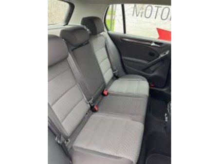 2012 Volkswagen Golf - thumbnail 9