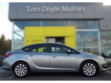 2013 Opel Astra - €4,950