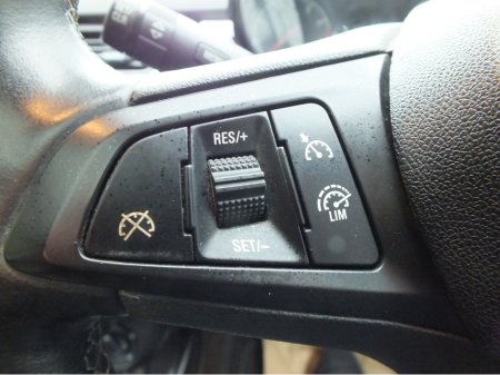 2015 Opel Corsa - thumbnail 14