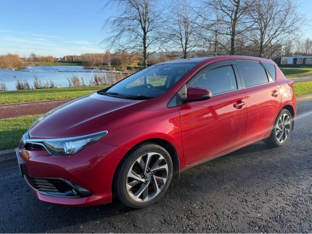 2016 Toyota Auris 1.2 TURBO SOL MODEL ONE OWNER 30K MILES €14,990 thumbnail