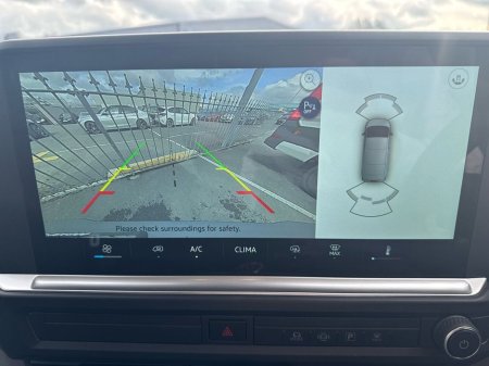 2025 Volkswagen Transporter  €33,495 thumbnail