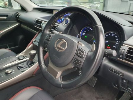 2018 Lexus IS 300 h HALF LEATHER * 2.5 SELF CHARGING HYBRID thumbnail