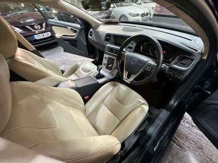 2017 Volvo S60 D2 (120hp) SE €12,888 thumbnail