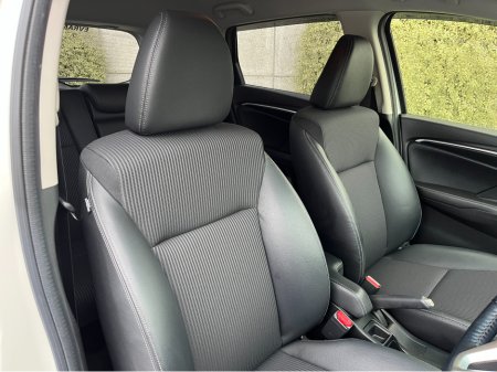 2017 Honda Fit SENSING L AUTOMATIC 1.5 HYBRID //HALF LEATHER SEATS//KEYLESS ENTRY//ADAPTIVE CRUISE CONTROL//REVERSE CAMERA// €12,950 thumbnail