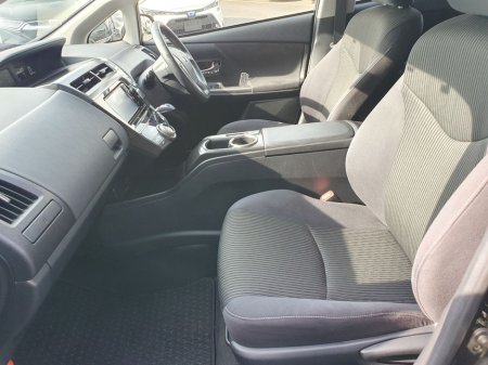 2016 Toyota Prius+ - thumbnail 16