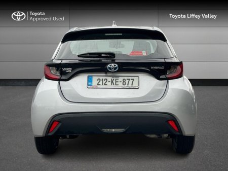 2021 Toyota Yaris - thumbnail 4