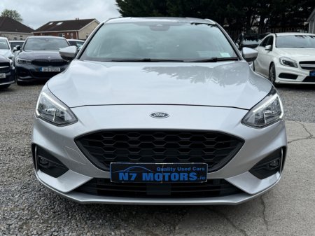 2021 Ford Focus - thumbnail 8