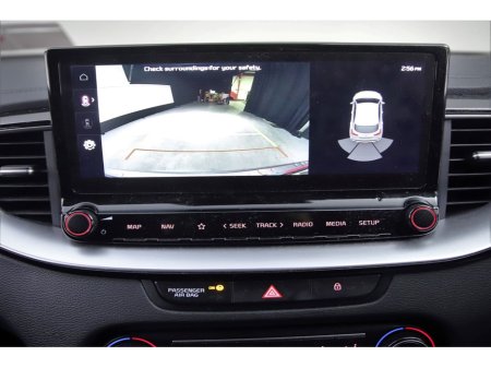 2024 Kia XCeed 1.6 GDI Plug-in Hybrid €29,890 thumbnail