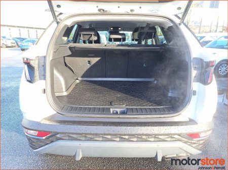 2024 Hyundai Tucson Executive Plus PHEV *TINY MILEAGE / IN LIKE NEW CONDITION* €39,900 thumbnail