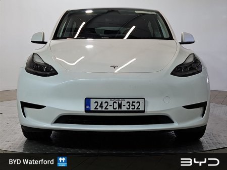 2024 Tesla Model Y - thumbnail 10