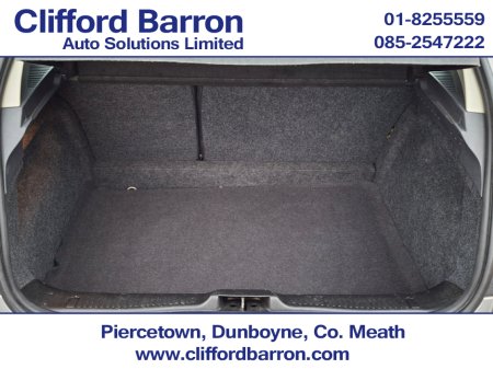 2010 Renault Clio 3 1.2 16V ROYALE ETHANOL 3DR €3,750 thumbnail